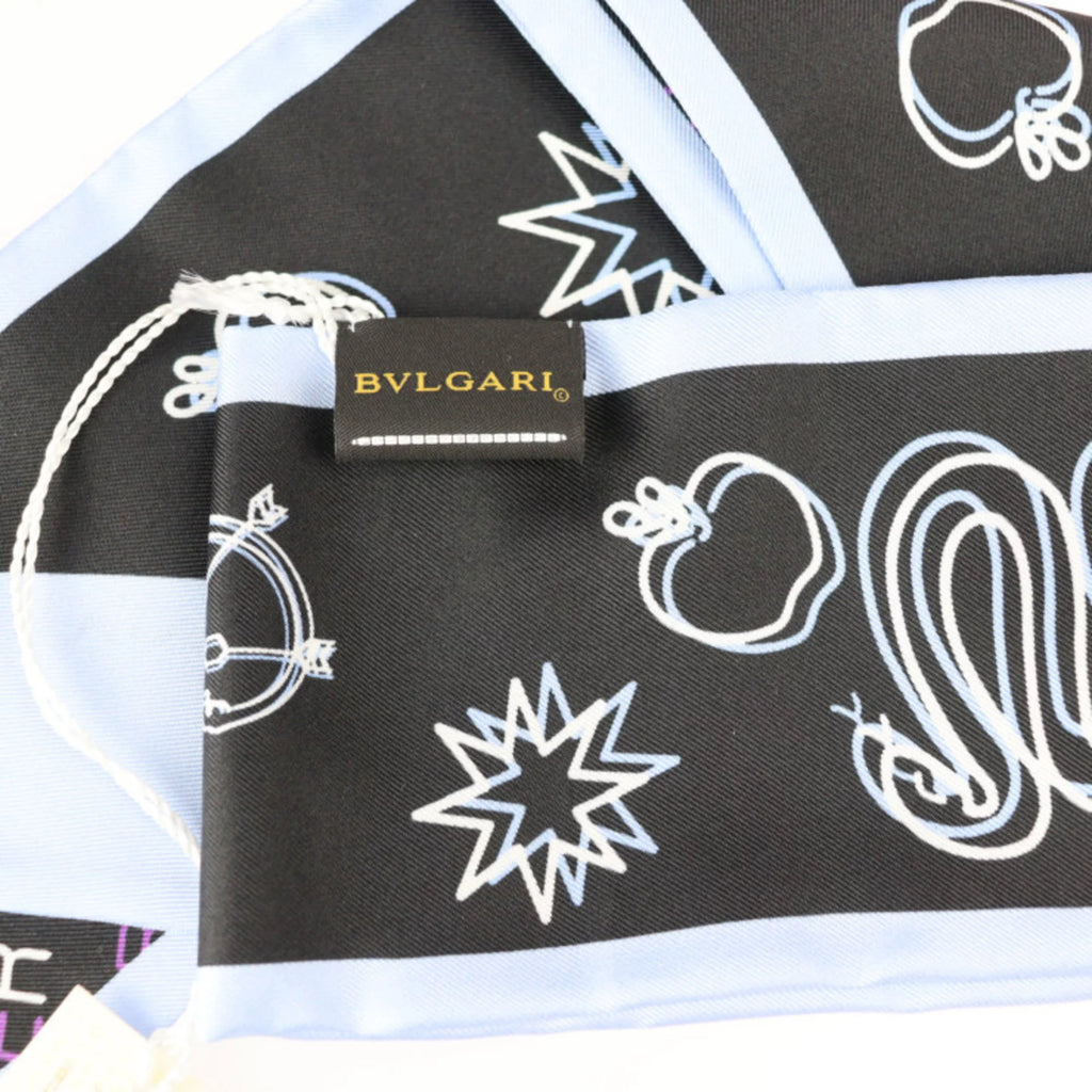 Pre-Owned 100% Silk Scarf U404644