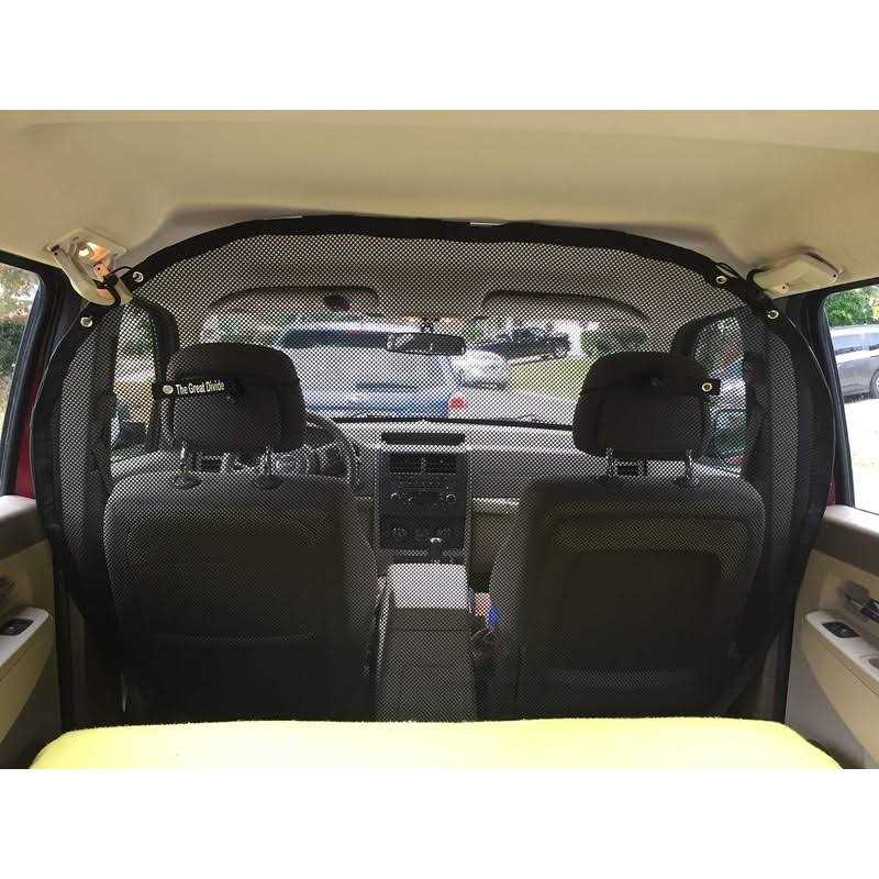 Pet Travel Barrier N49277