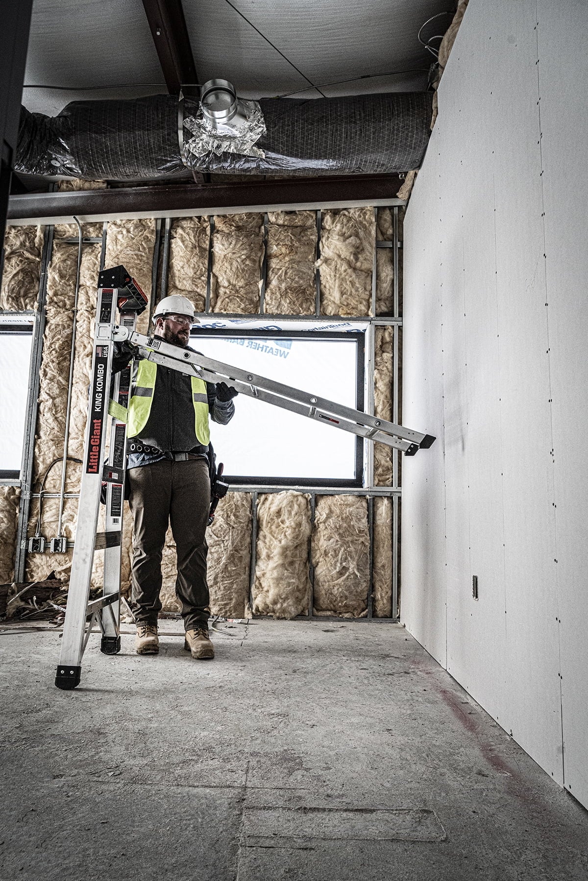6'-10' Aluminum 3-in-1 Combo Ladder Y4998