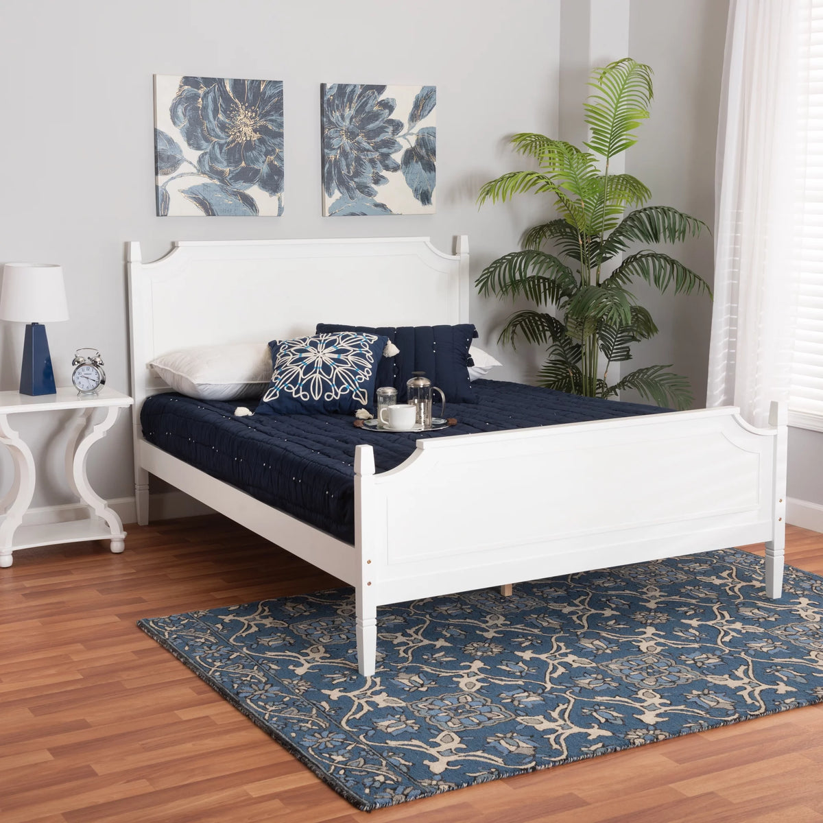 White Wood Queen Size Platform Bed A644