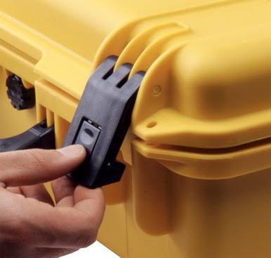 Yellow Shipping Case W208231