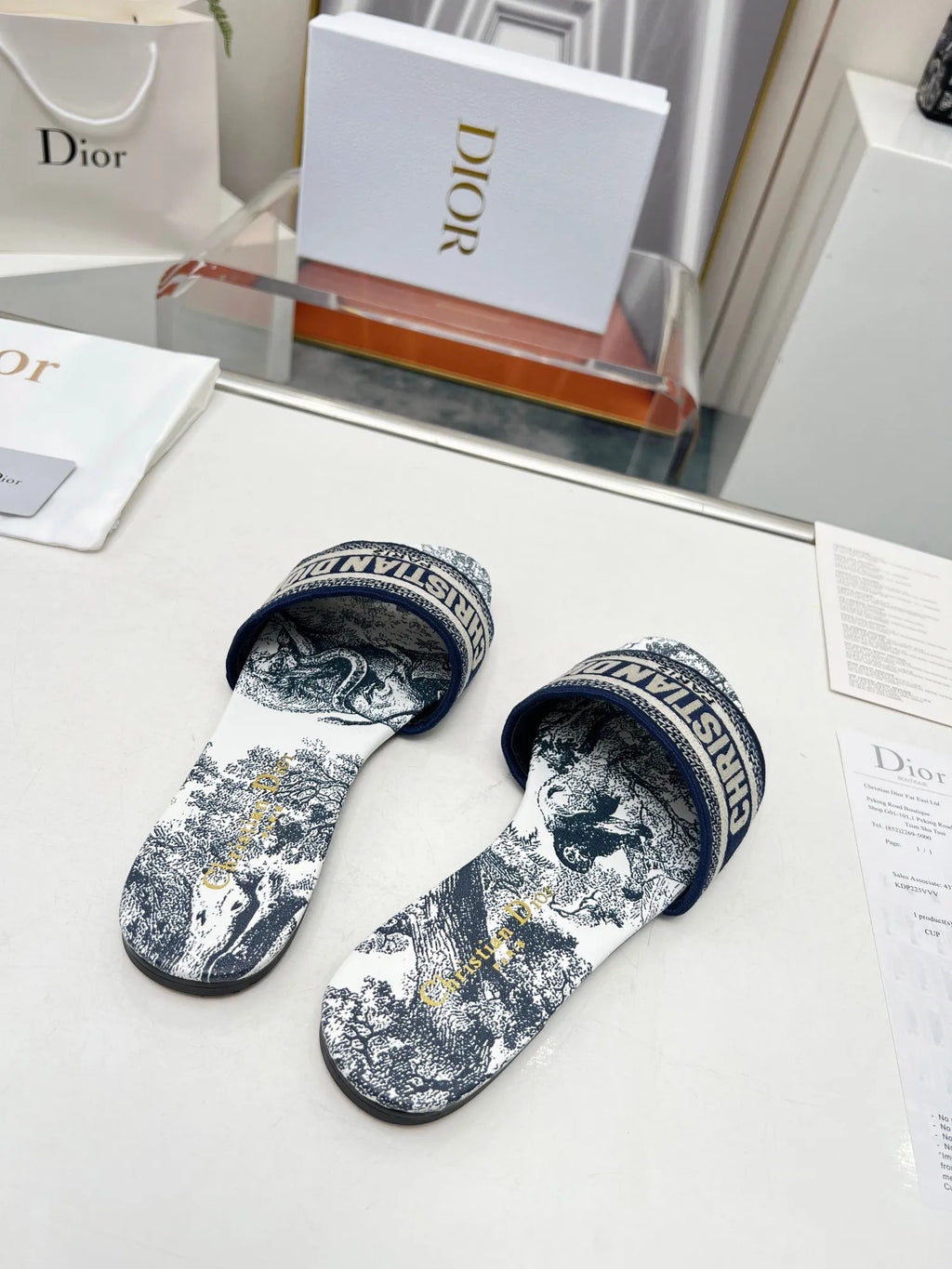 Women Slippers K984