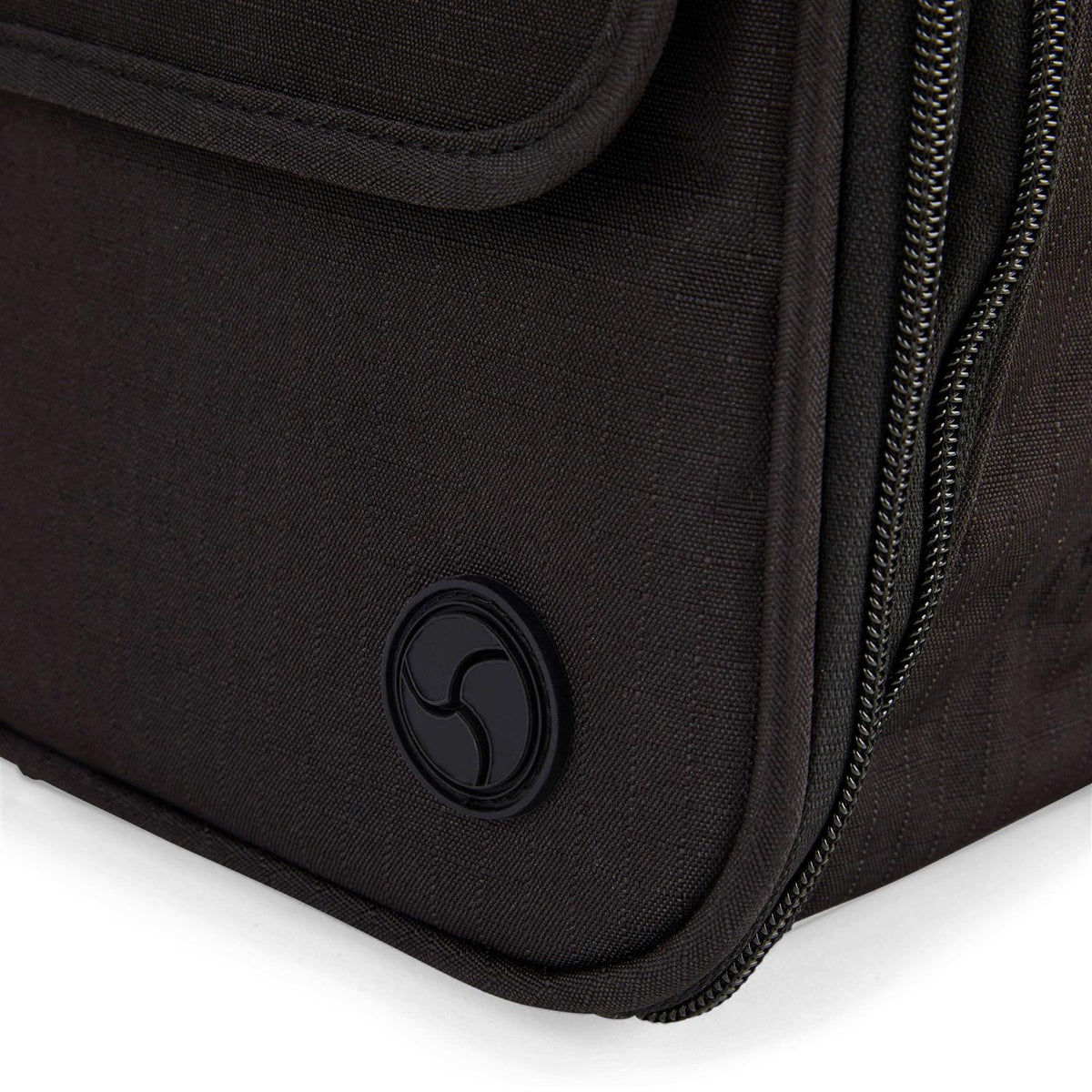 Fold-Out Pet Carrier E78728