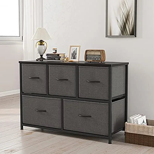 Brown 5 Drawer Dresser Z524698