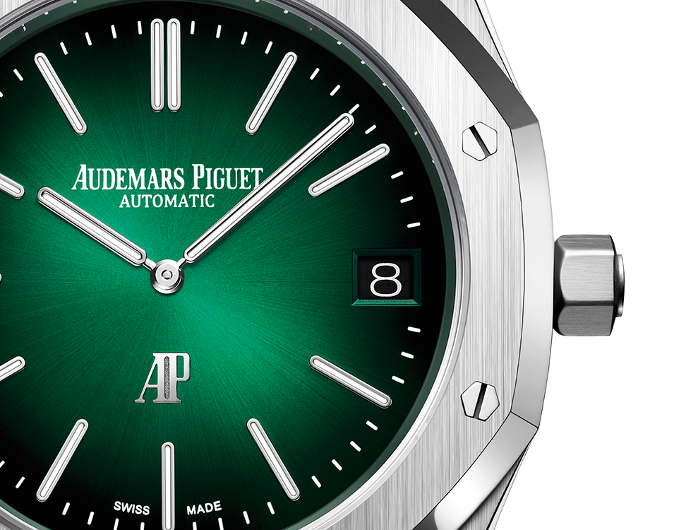 Smoked Green Dial 39mm J20955