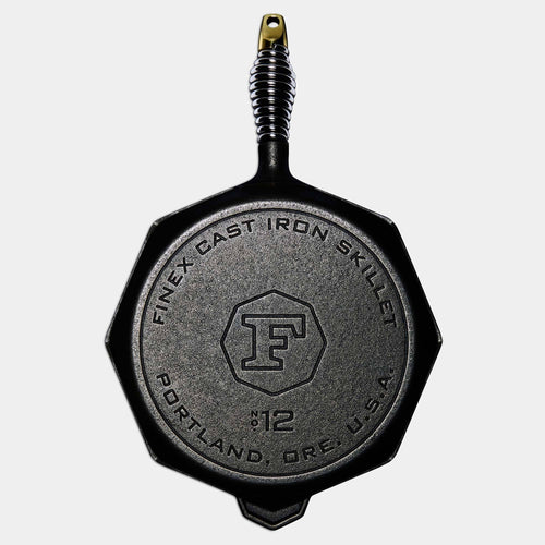 12 in. Cast Iron Skillet with Lid Y22355