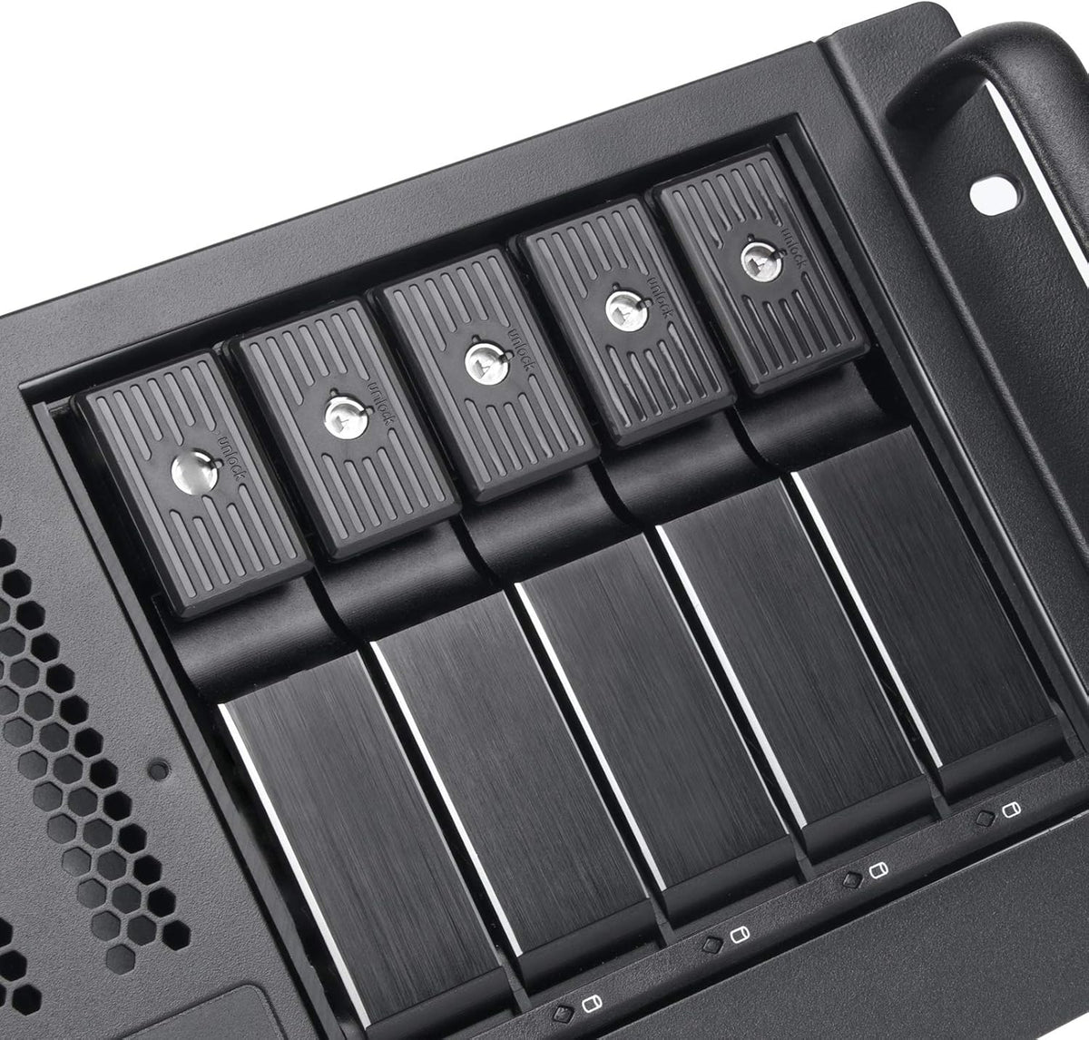 4U Rackmount Server Case with 5 x 3.5 Hot-Swappable Bay and 3 x 5.25 Bays U7396