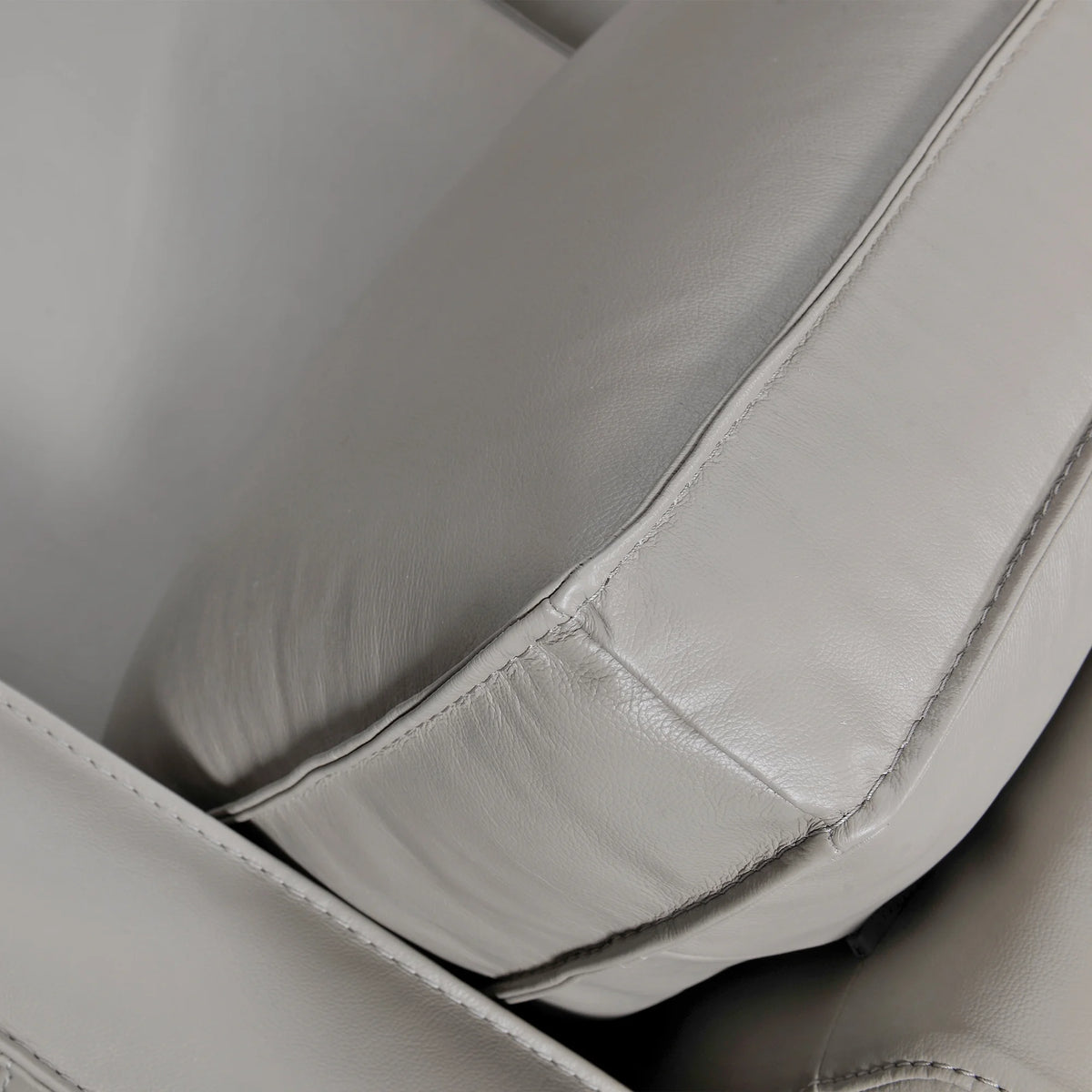 Greige Leather Sectional Sofa O197619
