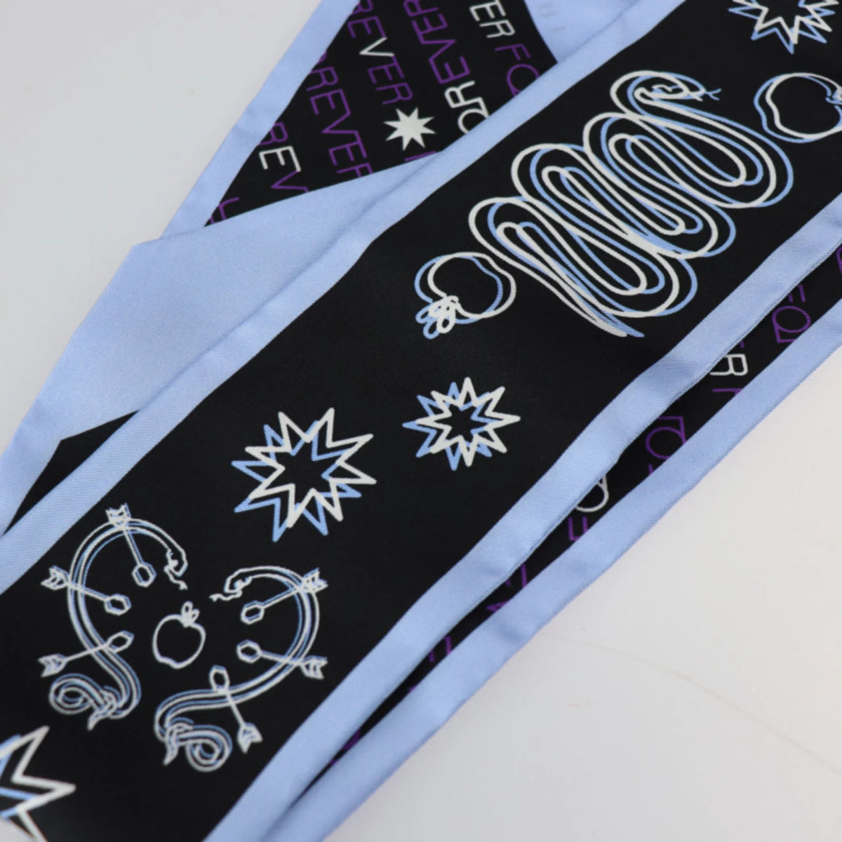 Pre-Owned 100% Silk Scarf U404644