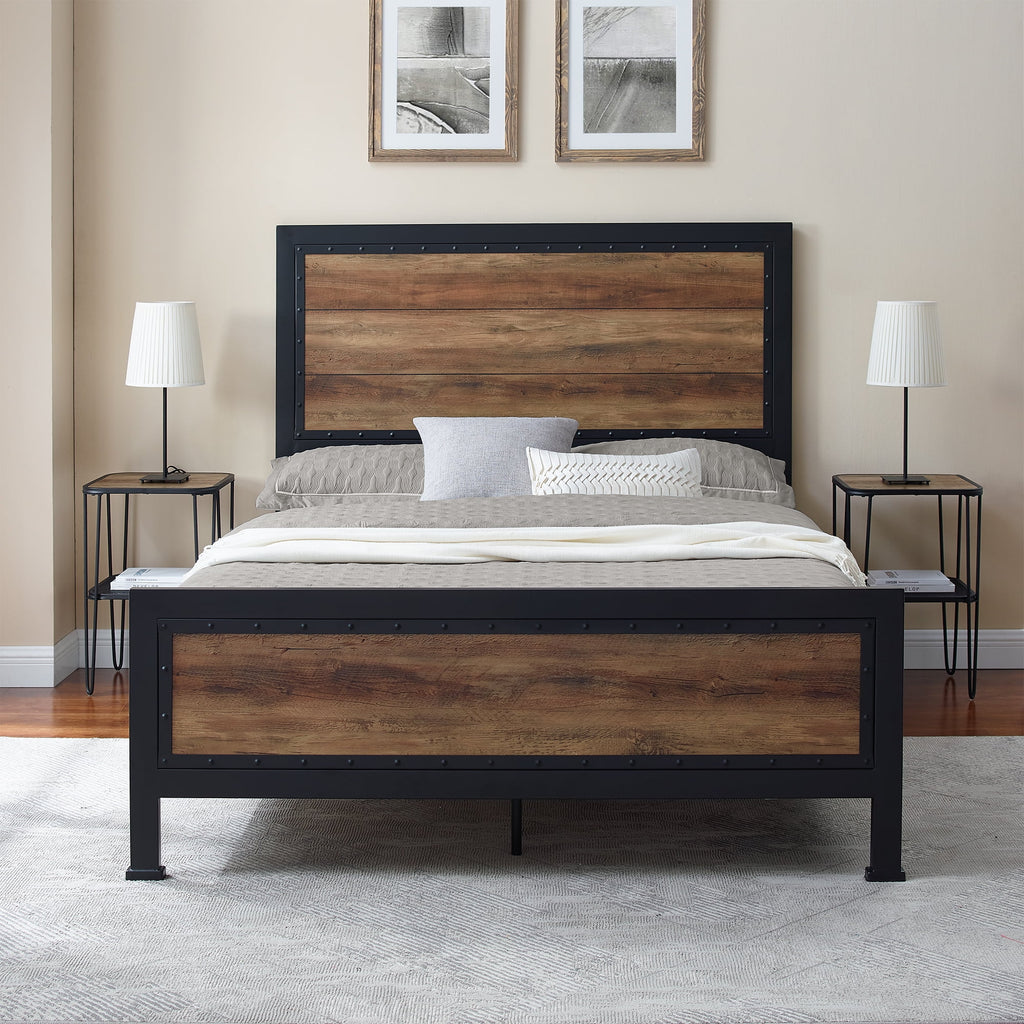 Queen Size Rustic Oak Bed F90898