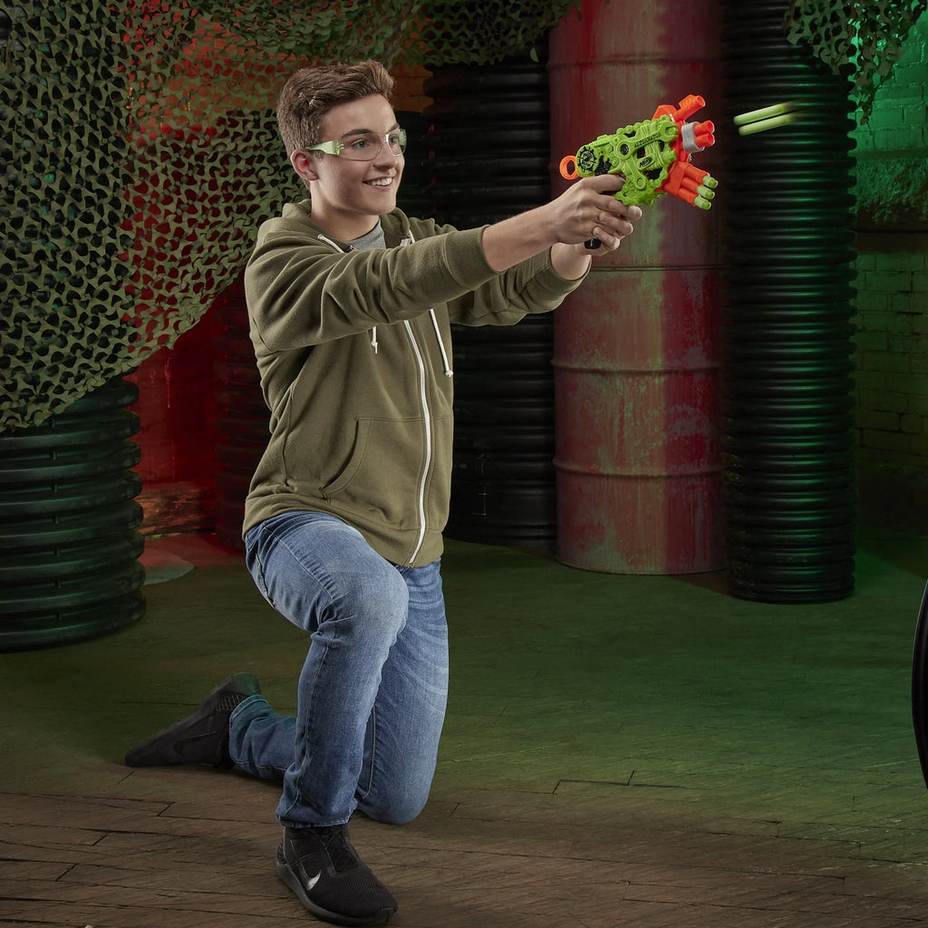 6 Dart Capacity Blaster with 12 Darts J90969