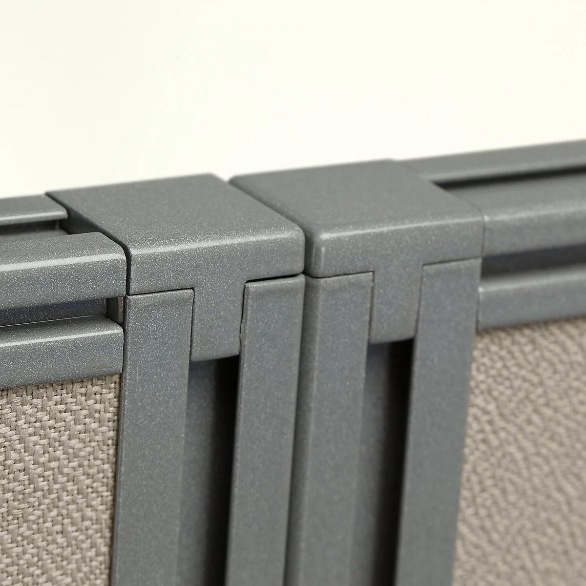 60W Cubicle Desk with Closed Panels Z631884